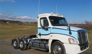2010 Freightliner Cascadia 125 “Day Cab”