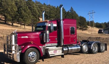 2020 KENWORTH W900